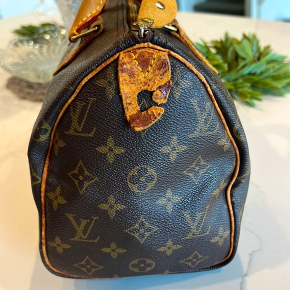 SOLD ON FB Authentic Louis Vuitton Speedy 25 - Picture 7 of 17